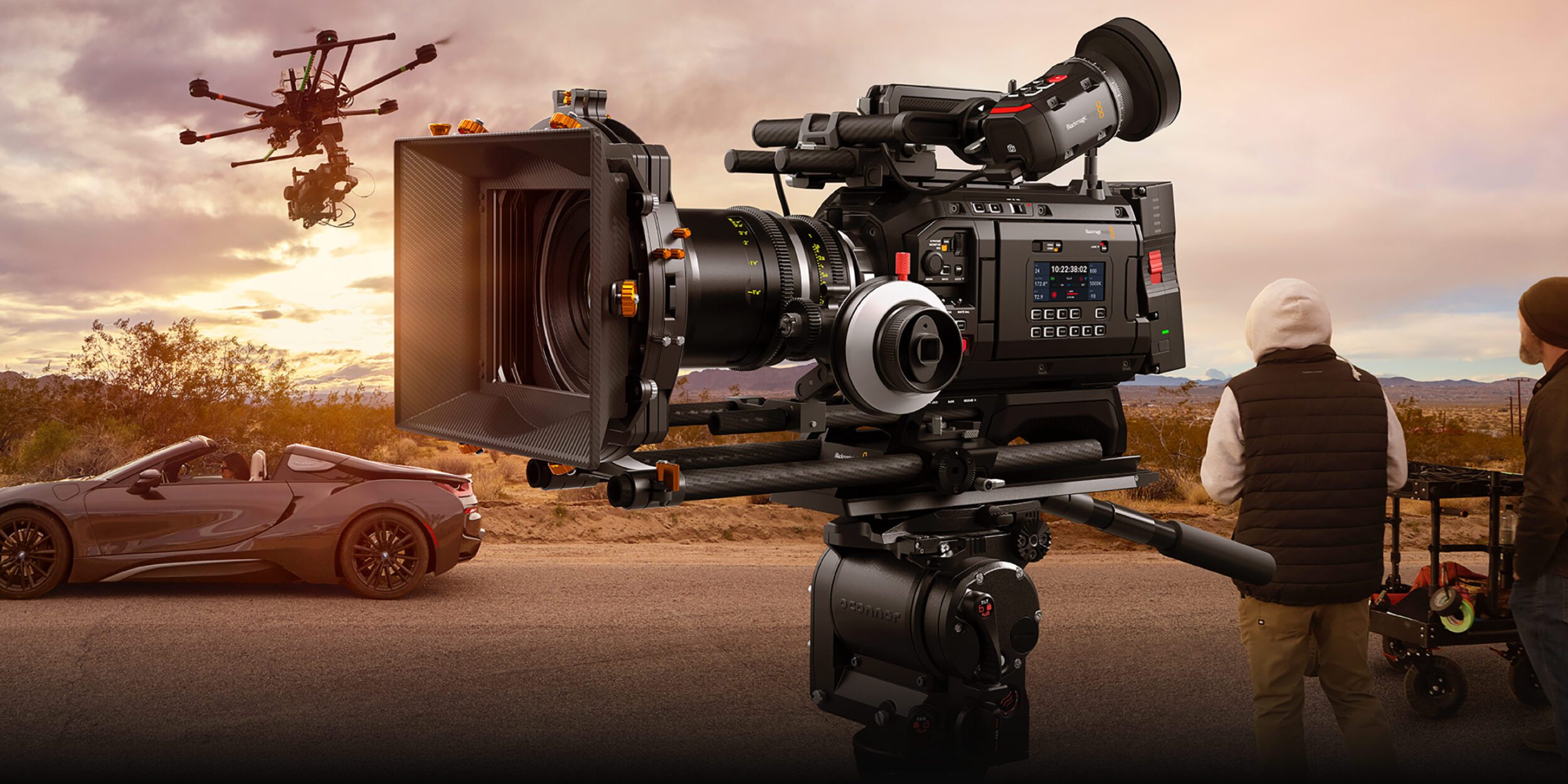 Destaca por su impresionante sensor de 12K, que ofrece una resolución de 12,288 x 6,480 píxeles. (Foto: Blackmagic)