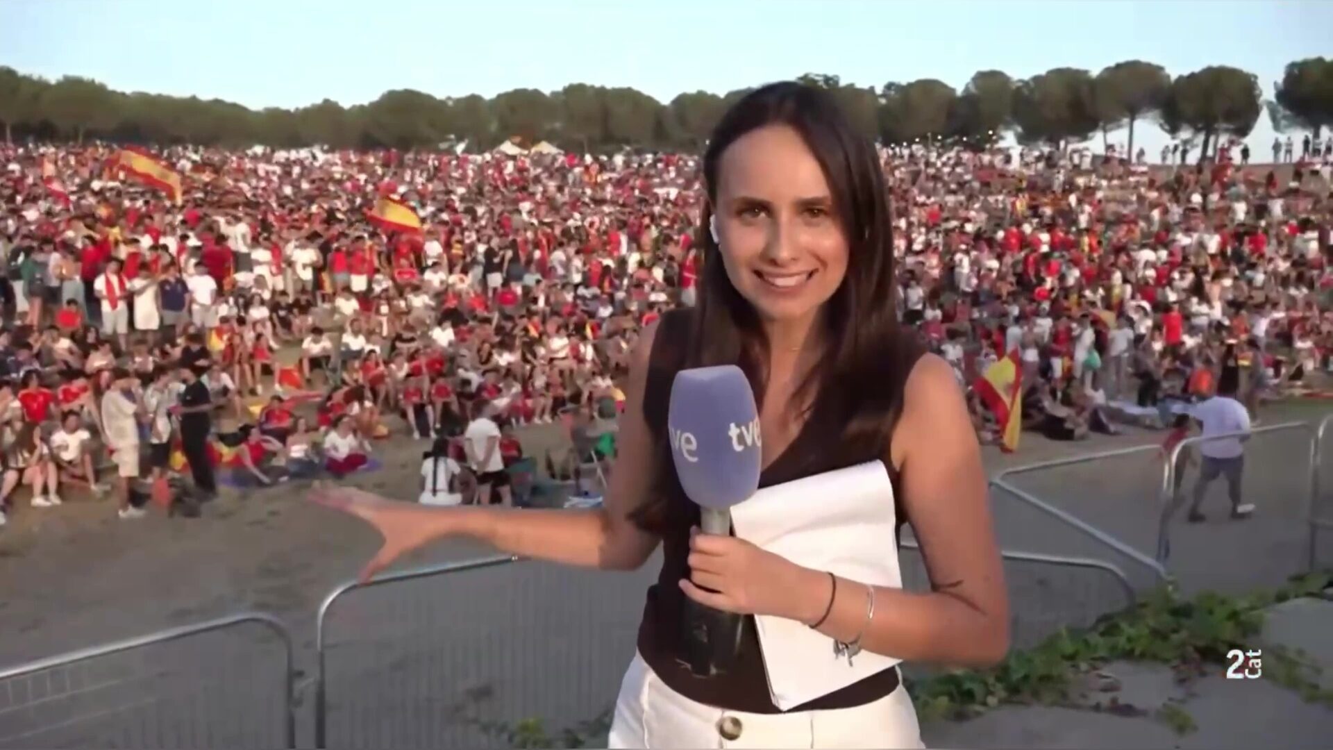 Especial Mundial 2026 – Conexión desde Sabadell – operador de cámara de televisión en Barcelona